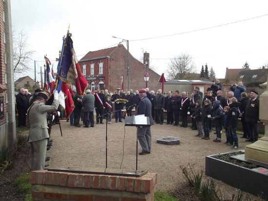 violaines rend hommage au capitaine gouzien