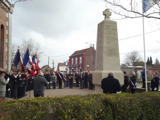 violaines rend hommage au capitaine gouzien