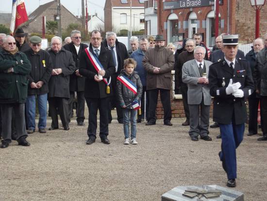 violaines rend hommage au capitaine gouzien