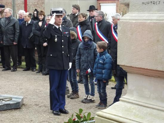 violaines rend hommage au capitaine gouzien
