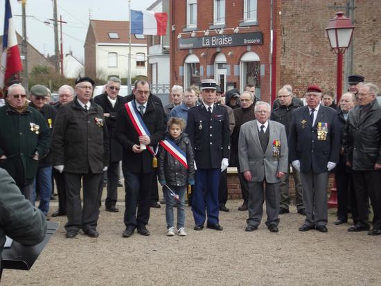 violaines rend hommage au capitaine gouzien