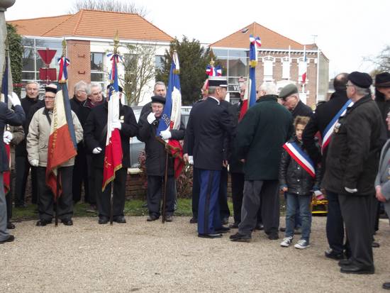 violaines rend hommage au capitaine gouzien