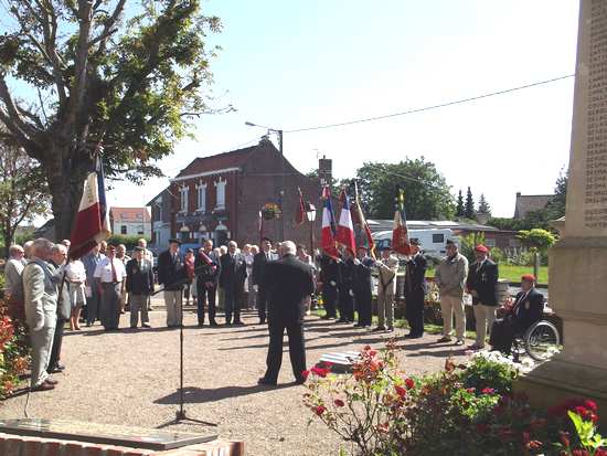 Violaines a rendu hommage