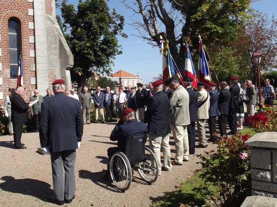 Violaines a rendu hommage