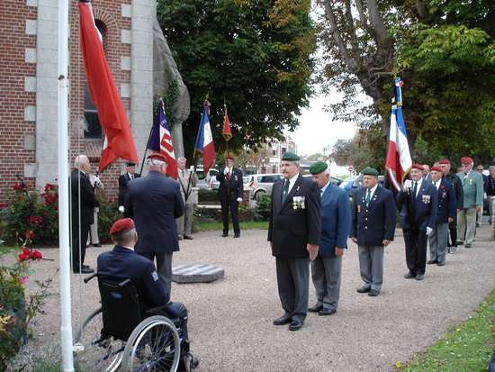 Violaines a rendu hommage