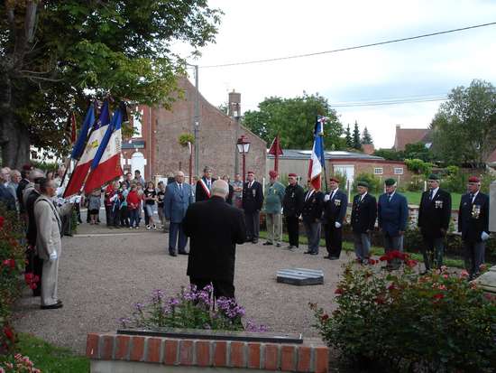 Violaines a rendu hommage