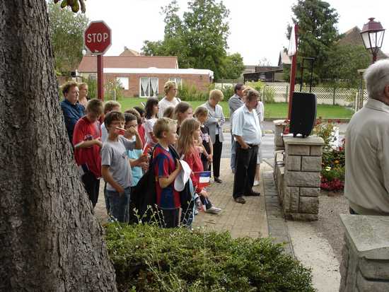 Violaines a rendu hommage