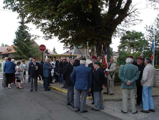 Violaines a rendu hommage