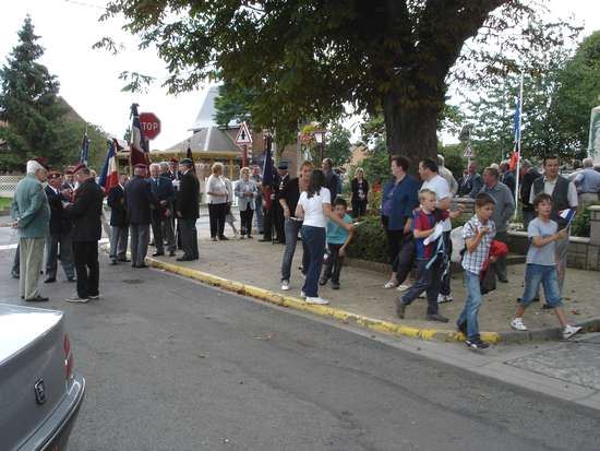 Violaines a rendu hommage