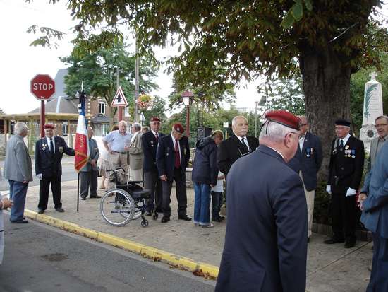 Violaines a rendu hommage