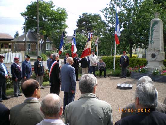 Violaines a rendu hommage