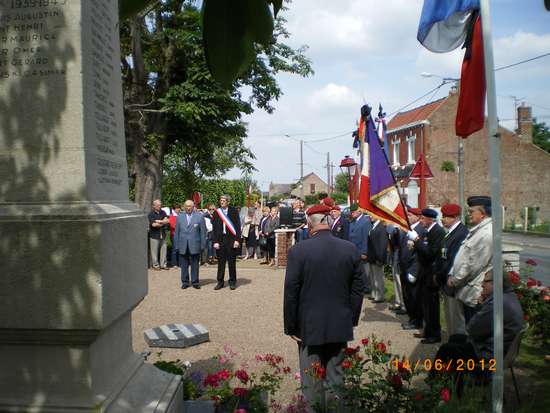 Violaines a rendu hommage