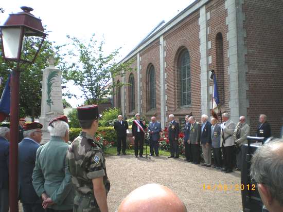 Violaines a rendu hommage