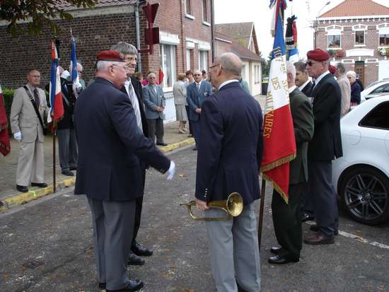 Violaines a rendu hommage