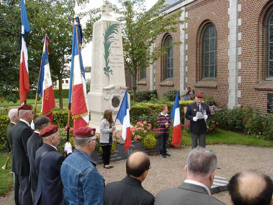 Violaines a rendu hommage