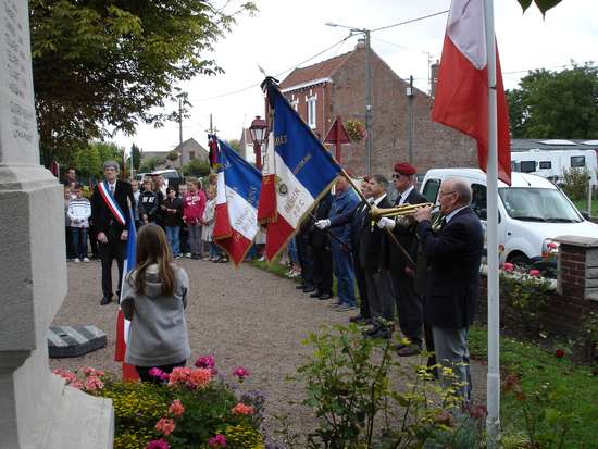 Violaines a rendu hommage