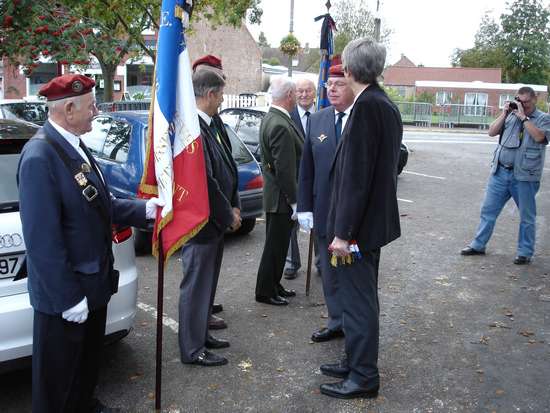 Violaines a rendu hommage