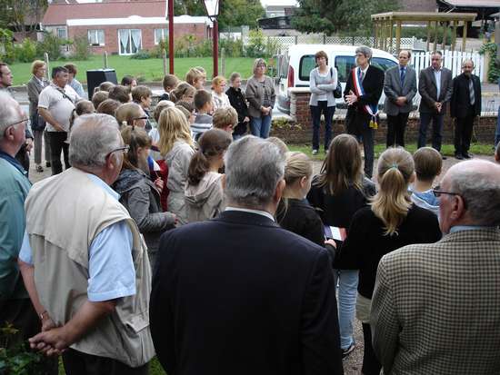 Violaines a rendu hommage