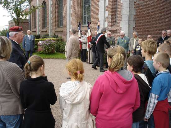 Violaines a rendu hommage