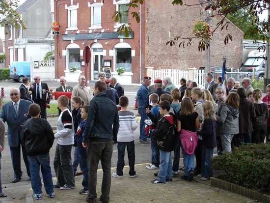 Violaines a rendu hommage