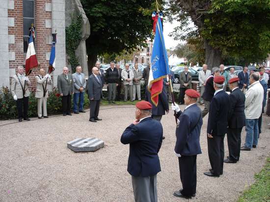 Violaines a rendu hommage