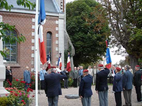 Violaines a rendu hommage