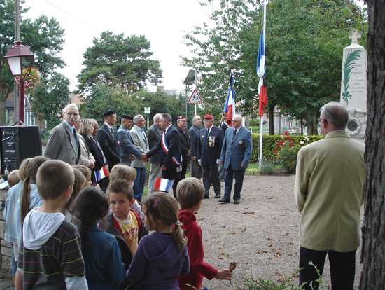 Violaines a rendu hommage