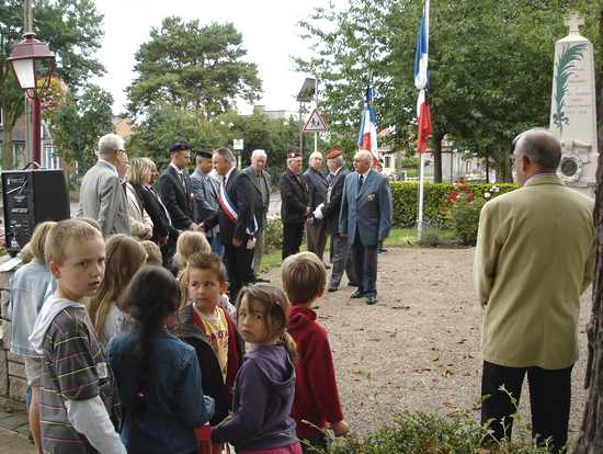 Violaines a rendu hommage