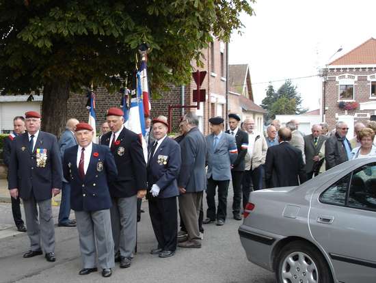 Violaines a rendu hommage