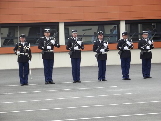 inauguration gendarmerie de la couture