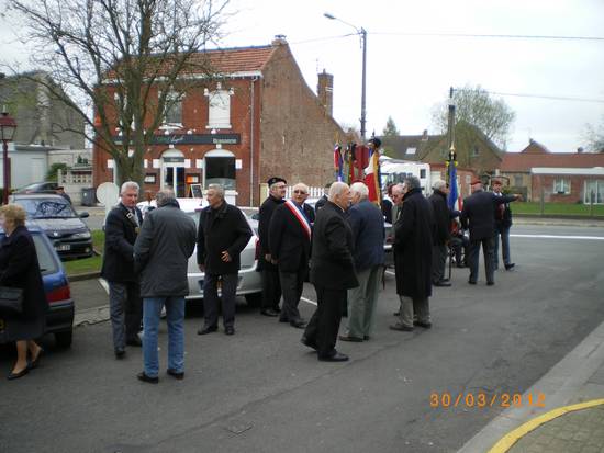 Violaines a rendu hommage